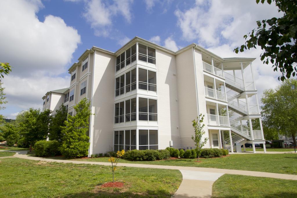 The Suites At Fall Creek Μπράνσον Εξωτερικό φωτογραφία